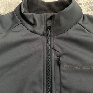 Pearl Izumi- (Men’s Medium) Attack AmFIB Lite jacket